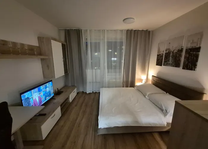 Rezidencia Radnica -ubytovanie- Old Town Appartamento Košice